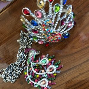 Peacock Set. Necklace and bracelet
